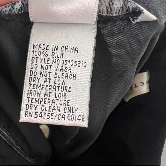 Peter Nygard Black Pencil Skirt - Picture 7 of 7